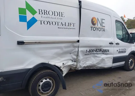 2019 Ford Transit-250 z USA, uszkodzony, nr VIN 1FTYR2CM6KKB57087